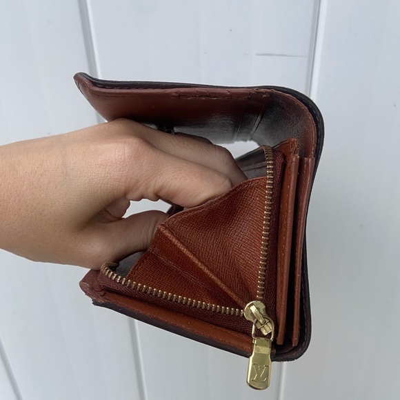 Authentic Louis Vuitton Porte-Monnaie Tresor Wallet - Picture 7 of 11